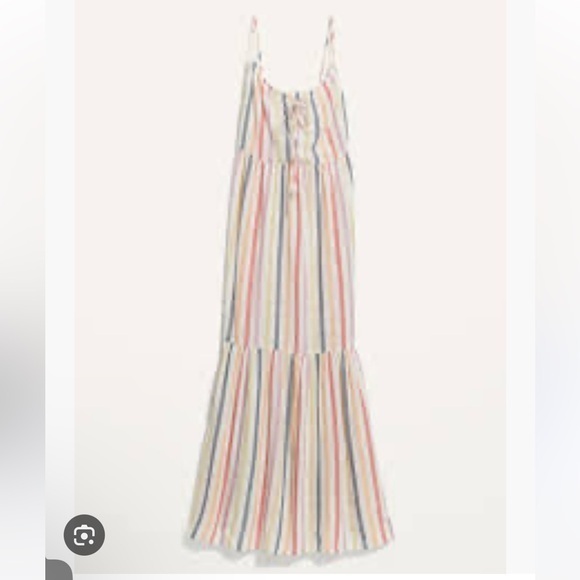 Old Navy Dresses & Skirts - Old Navy Tiered Maxi Swing Sundress, size M, Excellent Condition